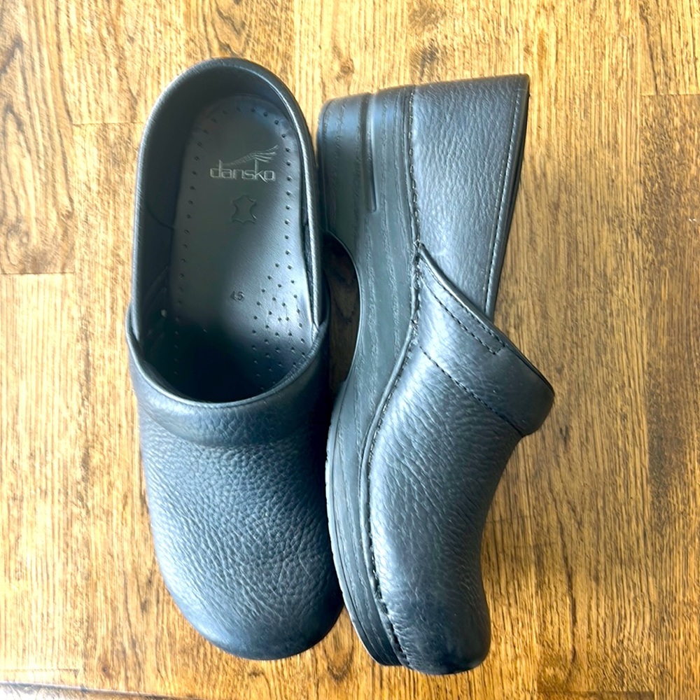 Dansko Pro XP Clog